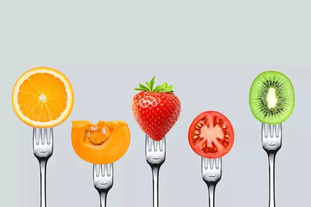                     手撕倒刺可能会出现脓毒症或败血症，甚至可能面临截肢？