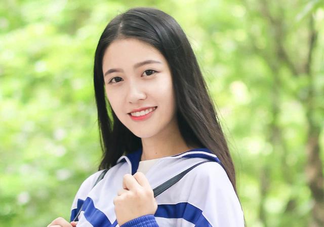 
为什么孩子入学很多家长要托关系走后门？为什么这样难？


