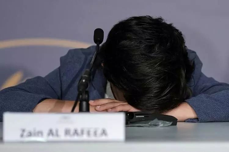 12岁贩毒的他,将父母告上了法庭