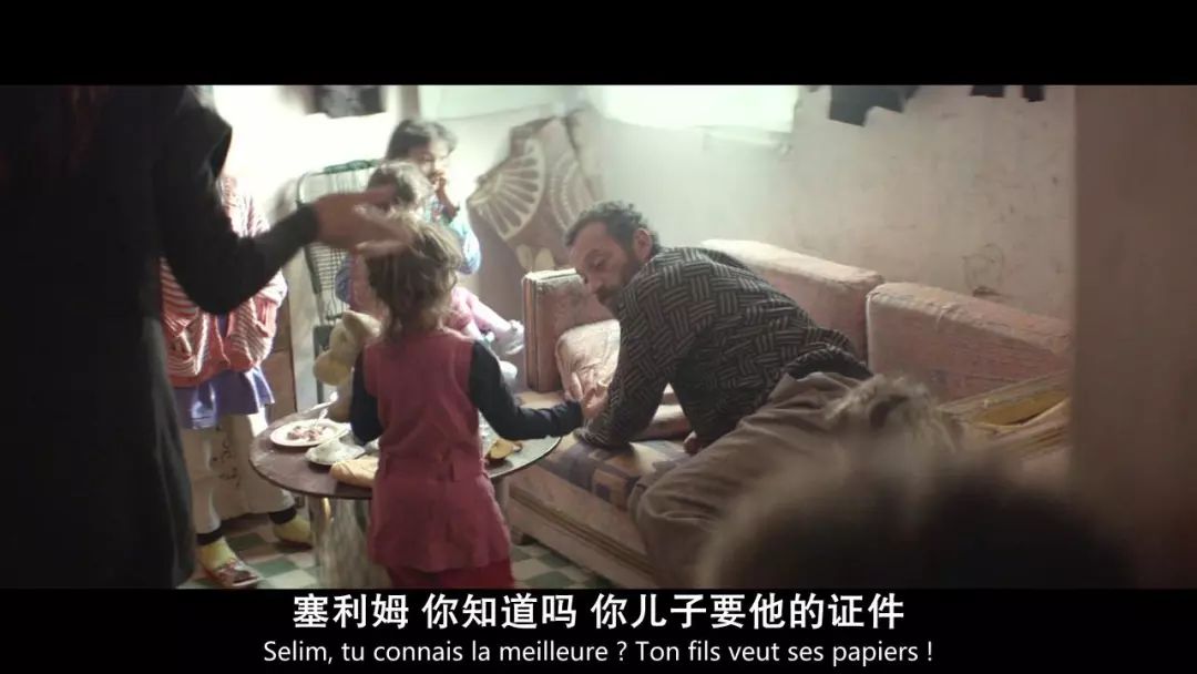 12岁贩毒的他，将父母告上了法庭