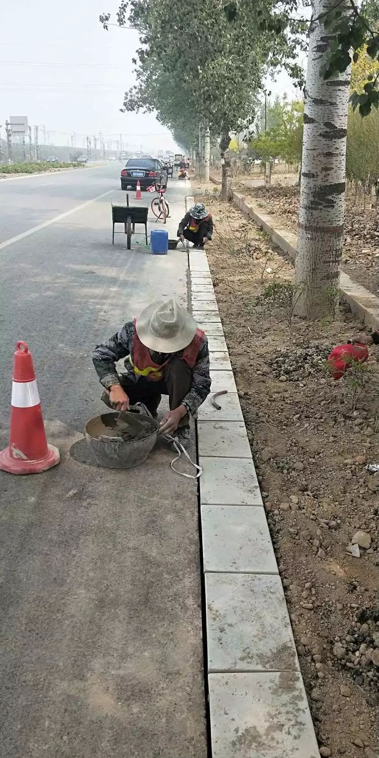 栾城公路人别样的