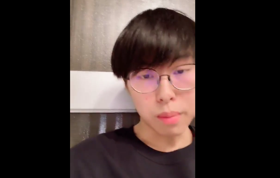 原创粉丝盗lol第一劫手机发出包桑与日本妹隐私照女方心态大崩