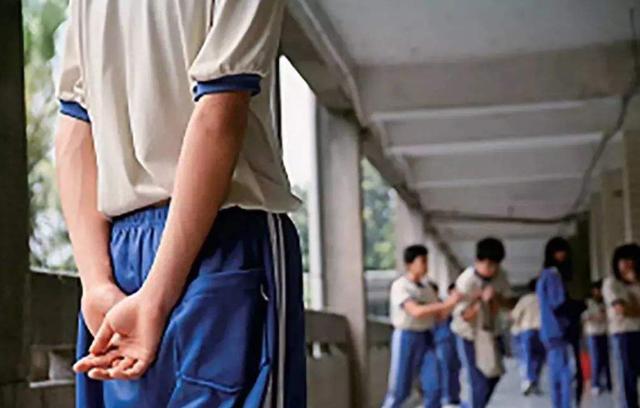 
原创
学生时代的乖孩子，长大后会变成什么样？可能和你想象的不同


