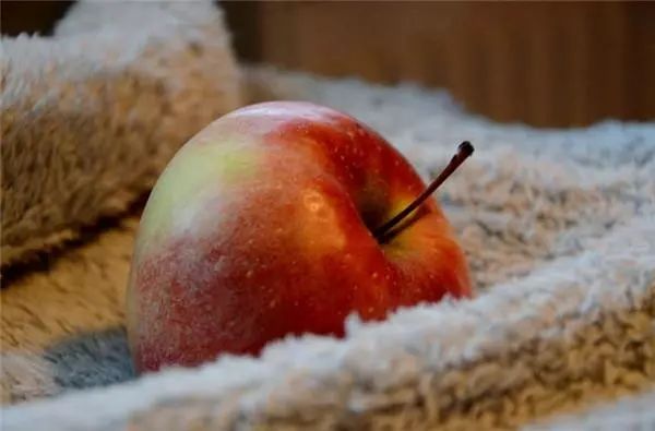 苹果和什么搭配减肥 110c9ca3cd2e4c8f94f4df7516bb07d0.jpeg