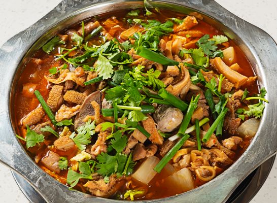 人均鲜牛肉_牛肉火锅