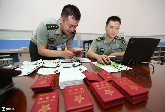 军队文职考试,你准备好了吗?
军队文职考试,你准备好了吗?