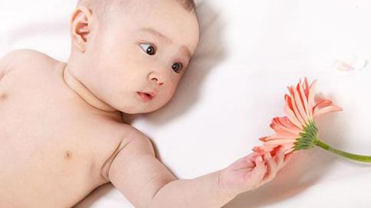                     宝宝总是肚子痛，搞清原因最重要