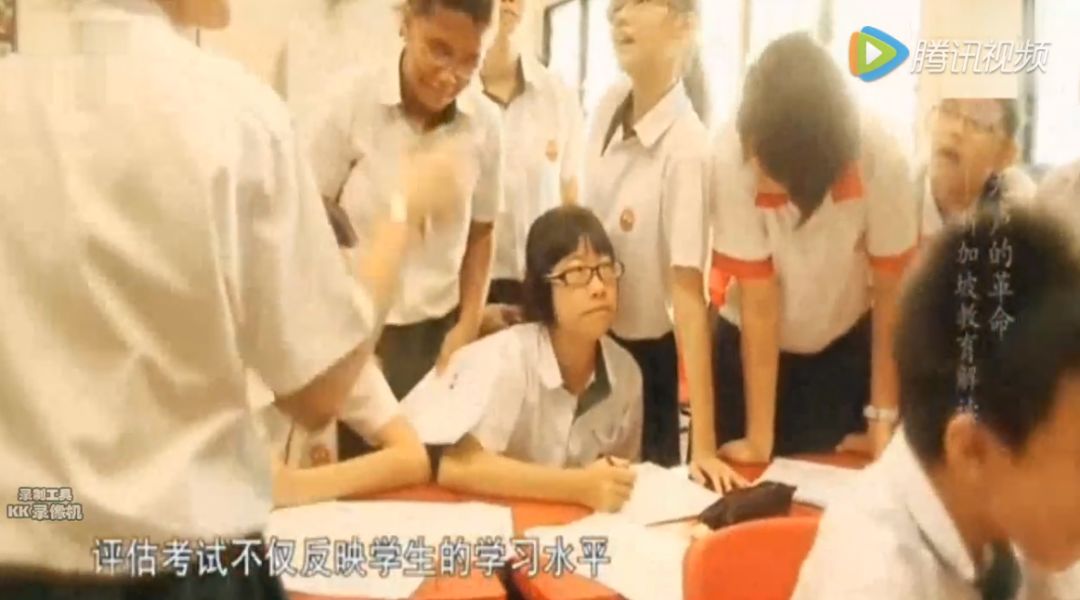 “小学毕业,我就要去做技工”:看完新加坡教育,再不说自己孩子苦了……
“小学毕业,我就要去做技工”:看完新加坡教育,再不说自己孩子苦了……