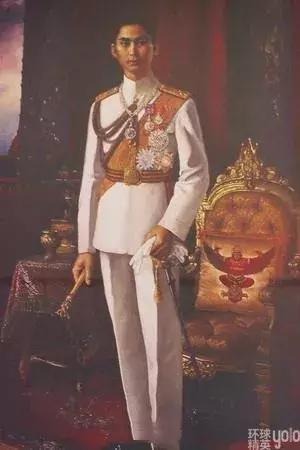 传承力量?权力 | 泰国王室（上）：参差前世听佛音