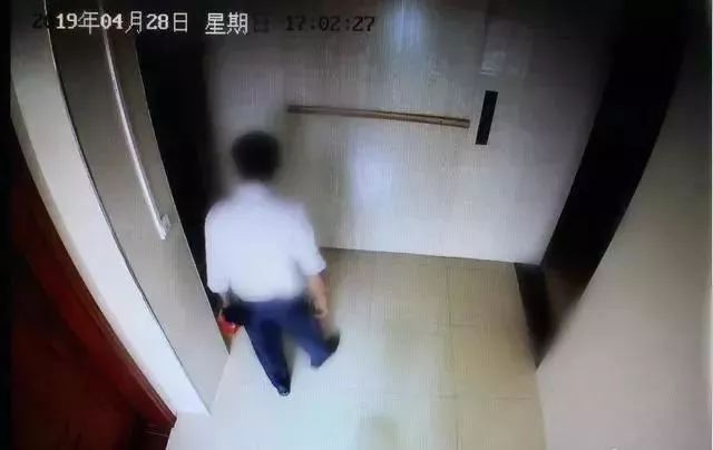 怎么对付偷内衣的贼_偷内衣贼图片大全