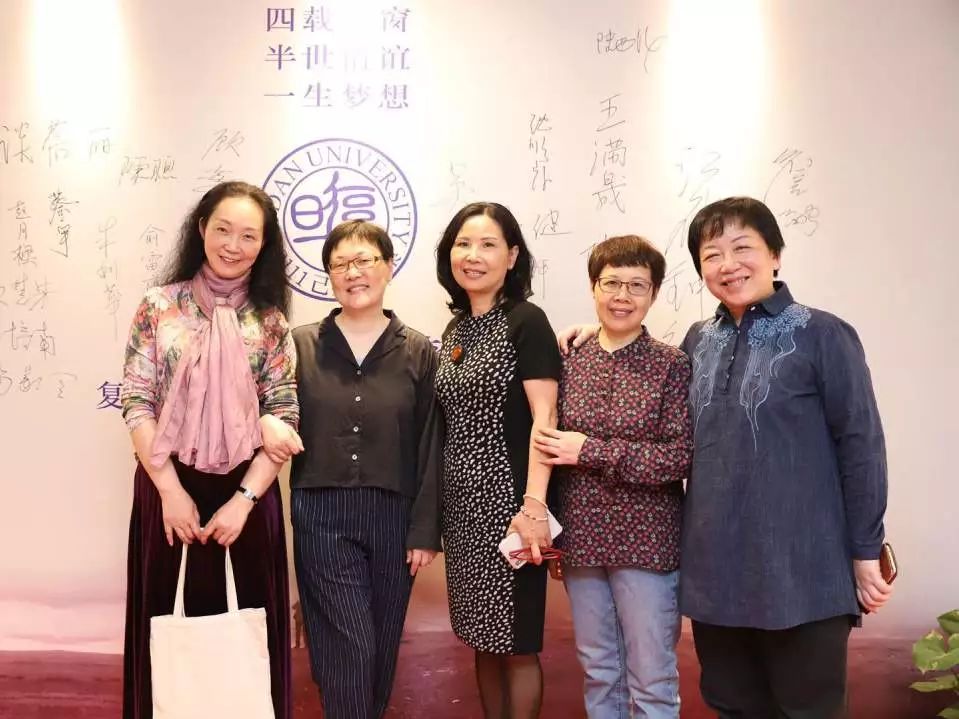 8111班同学,复旦大学古籍研究所教授陈正宏说:中文系学什么?