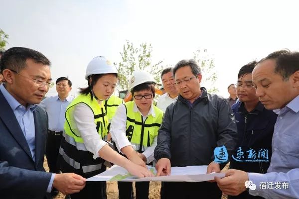 抢抓最佳施工期!王昊调研推进中心城市重点工程建设 ag真人游戏