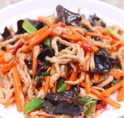 木耳肉丝面条怎么做 6cfee16cae5546ea9f76e2f118dd173e.jpeg