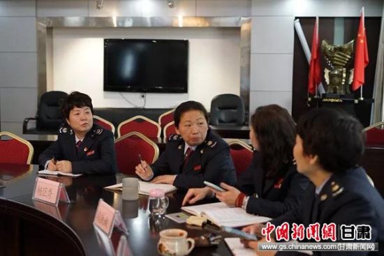 
五一劳动奖章获得者杨巨秀:稽查无巨细秀心映税徽


