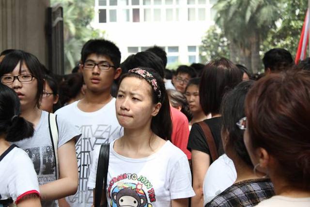 高中期间的学霸,大多来自于这三类家庭,你家是这样的吗?
高中期间的学霸,大多来自于这三类家庭,你家是这样的吗?