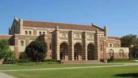 CS专业哪家强,美国留学找……?
CS专业哪家强,美国留学找……?