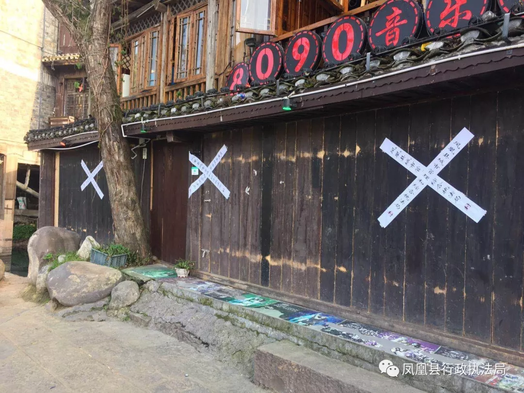 项店多少人口_城口多少人口(3)