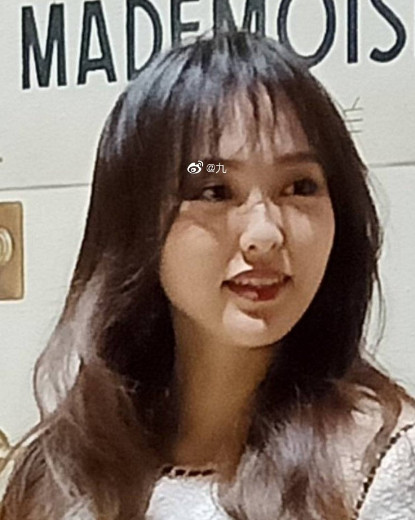 怎么让自己的脸变得小巧精致 af6a535973074486beb85cc7c4873834.jpeg