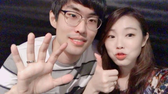 安掌门推特秀恩爱网友何时才能轮到faker