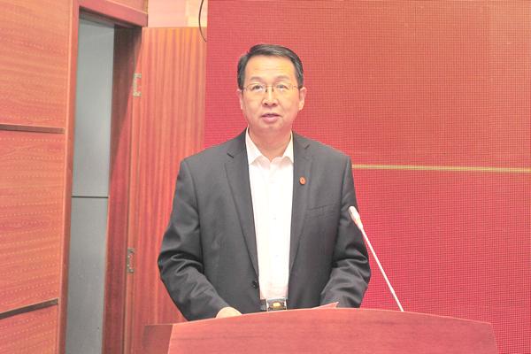 
原创
潍坊医学院获奖数量居山东省医学院校技能竞赛24支参赛队伍首位


