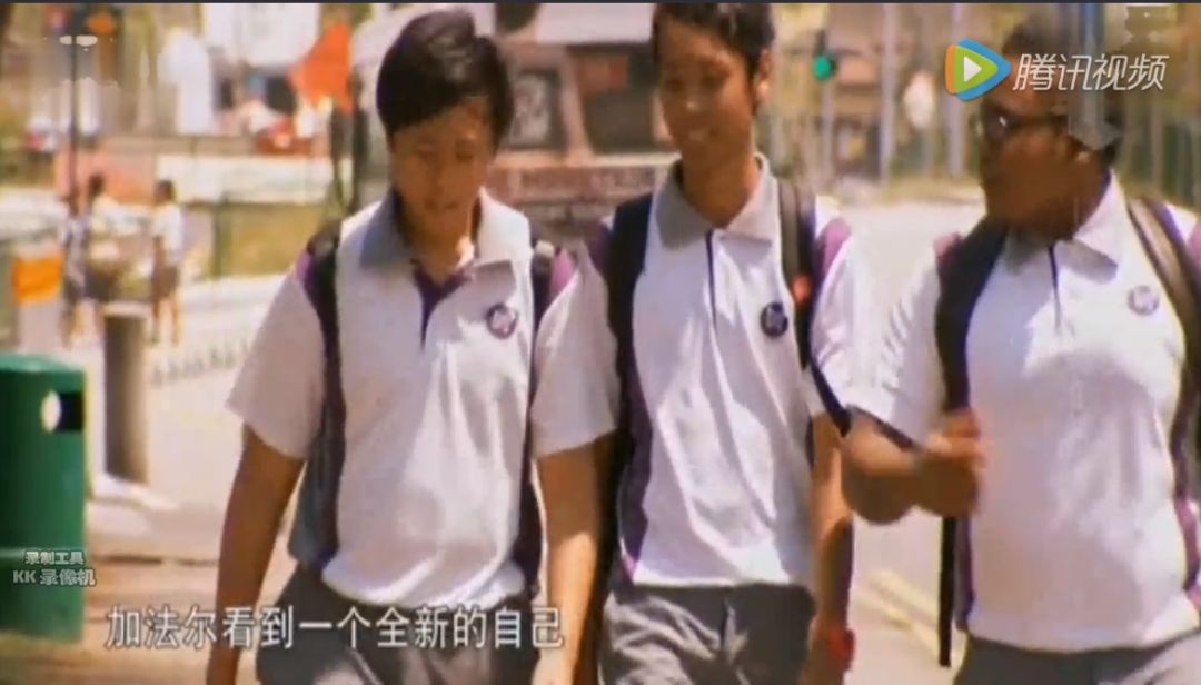“小学毕业,我就要去做技工”:看完新加坡教育,再不说自己孩子苦了……
“小学毕业,我就要去做技工”:看完新加坡教育,再不说自己孩子苦了……