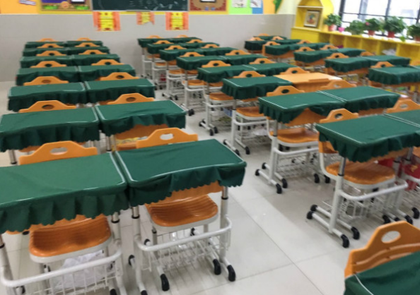 
原创
湖北省荆门市掇刀区望兵石学校召开卫生防控专题教师培训会


