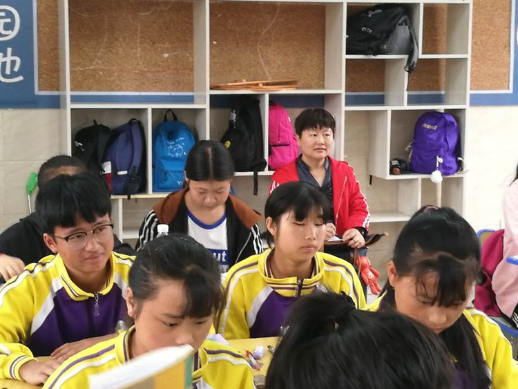 “岛城智慧”入山区,让优质教育无界限
“岛城智慧”入山区,让优质教育无界限