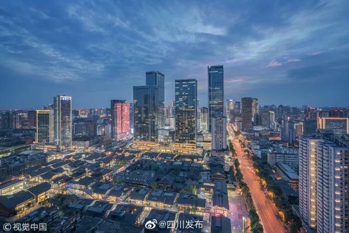 四川省2019年高考:考试时间、科目不变本科平行志愿增至9个丨早读四川
四川省2019年高考:考试时间、科目不变本科平行志愿增至9个丨早读四川