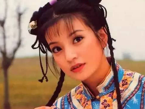 永琪爱知画,为何却选择放弃她和儿子?你看小燕子的优点是啥! 澳门威尼斯人注册官网