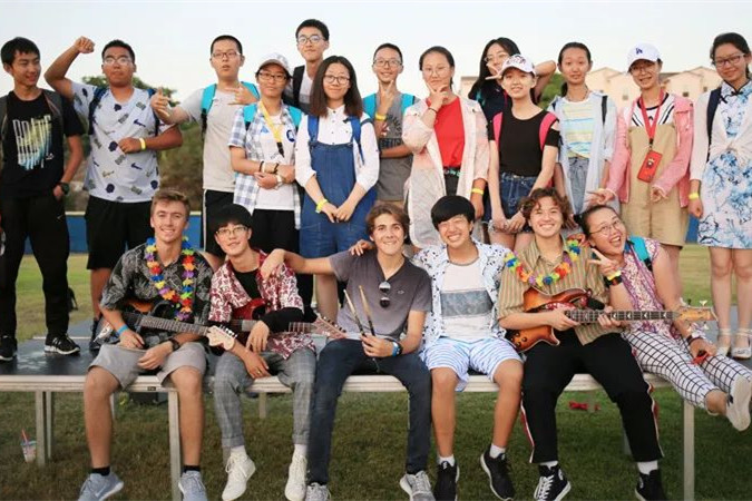 插班美国精英课堂,金带中学的教育优势不止一种
插班美国精英课堂,金带中学的教育优势不止一种