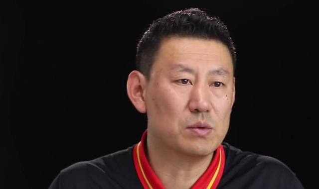 中国男篮20人大名单出炉!小杜兰特意外入选,易建联与郭艾伦领衔 赌博技巧网址
