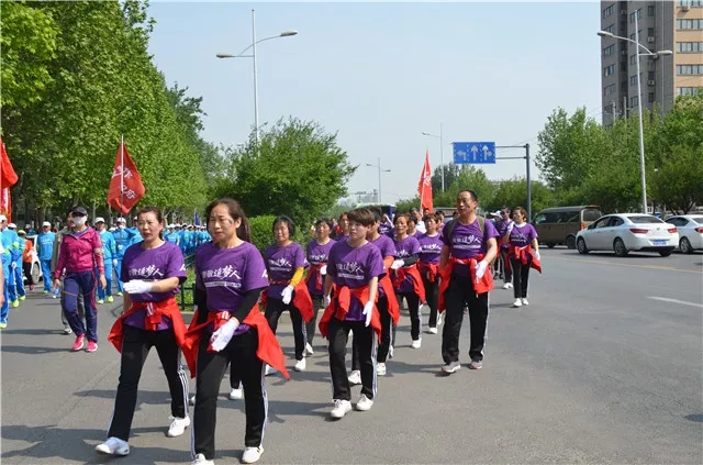 2019新乡市人口_红色浪潮刷爆新乡 2019第五届建业世和府万人健步走圆满落幕