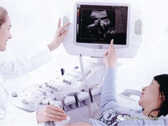                     四维能看到胎记吗？医生的解答出乎意料，如何预防胎儿长胎记？