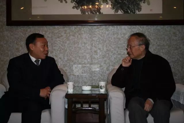 
献身中国专门教育的年轻人——记宜昌陈锋专门学校校长陈锋和他的团队


