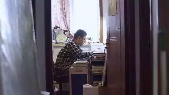 11b0d5fa262f4cd58d7bdbef4ae9bdd6.jpeg
