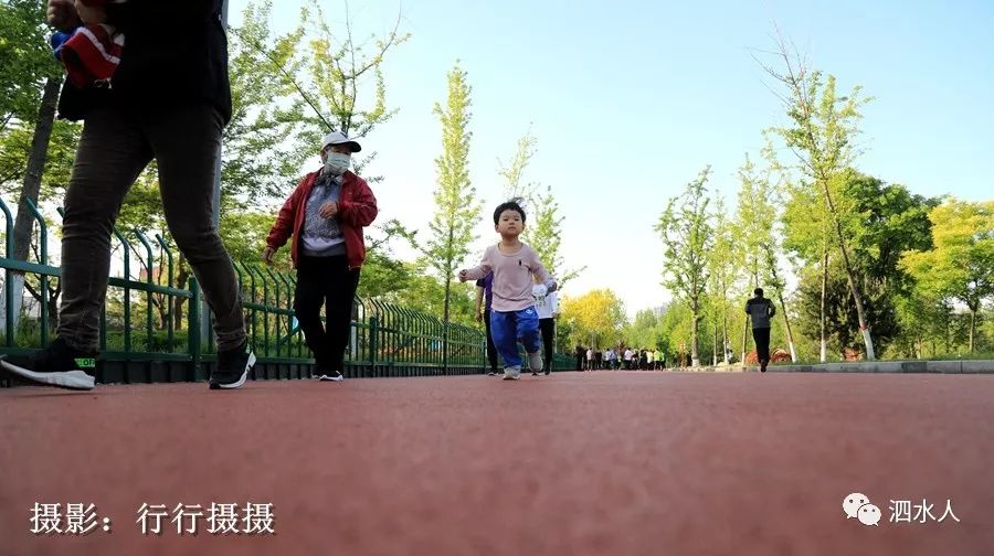 泗水人口网_五一这天的山东泗水美爆了 看看这些开心幸福的泗水人都在忙什么