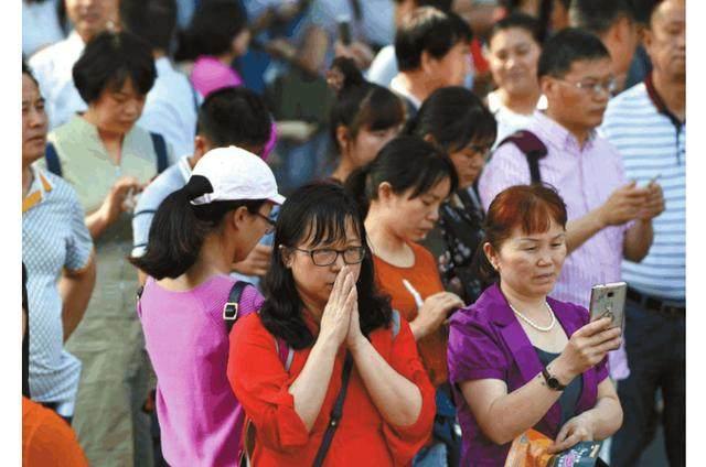 2019高考:全国高考大省难度排行,600分难上985?
2019高考:全国高考大省难度排行,600分难上985?