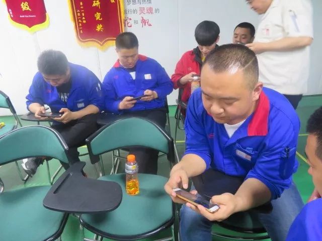 激情竞争 荣耀内饰 | 十一部内饰件西安工厂“容·耀”杯手游选拔赛 万博亚洲app