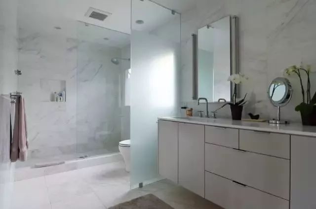 怎样装修卫生间马桶 4689c20dcadd4871bc77a91f32614e14.jpeg