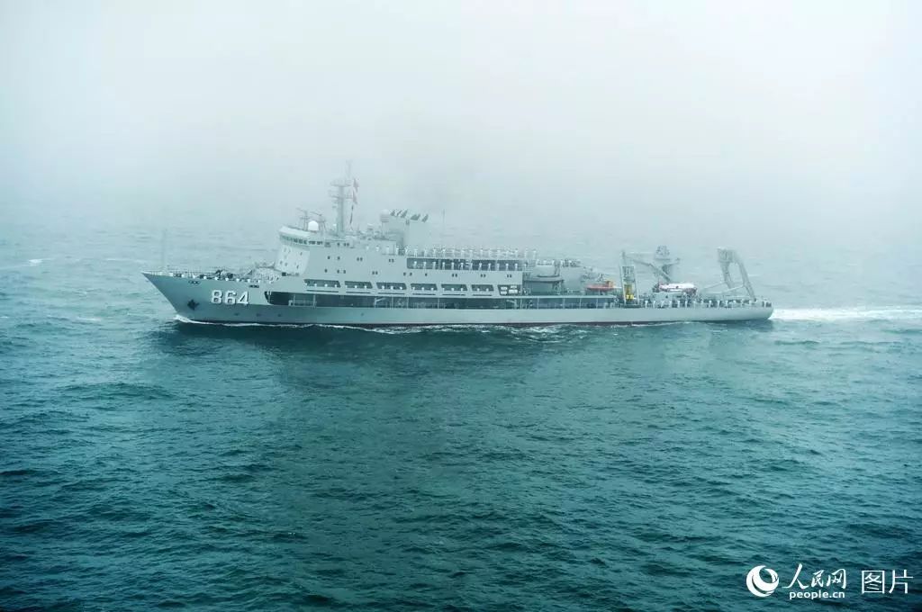 雾大没看到来看中国海军破雾而出