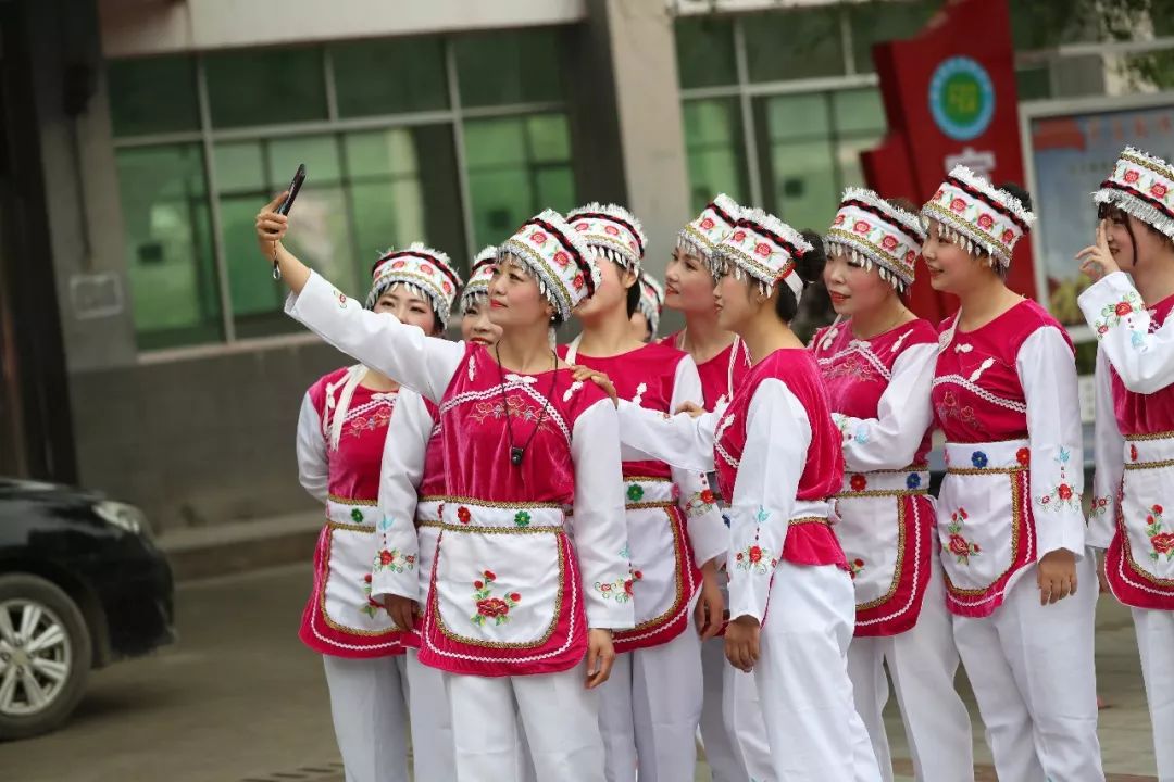 【头条】2亿年前的芙蓉龙复活引万人围观(附大量精美图片)