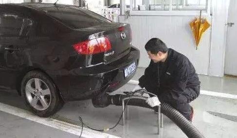 为什么那么多车主反感年检，原因都出在这，说出来都心累