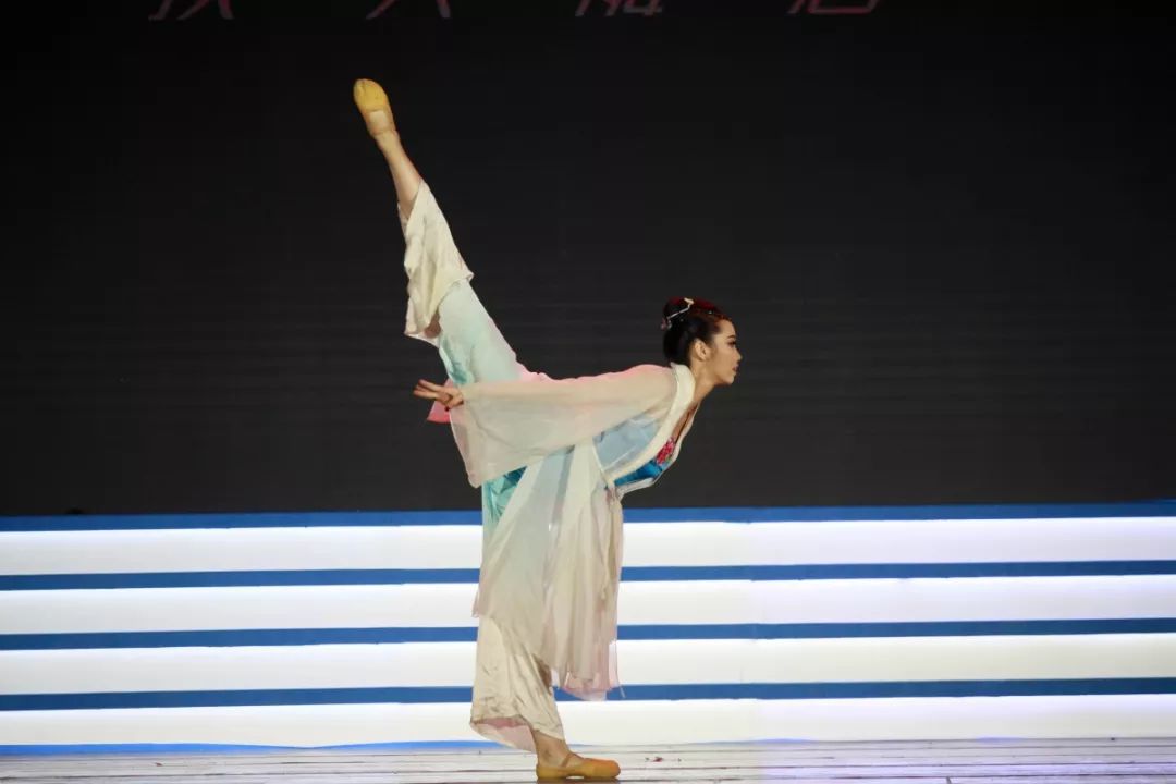 中国舞蹈的魅力与时代质感.