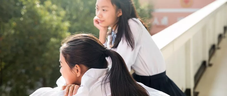 
初一是道坎，初二是个坡，初三是座峰！中小学生家长须关注


