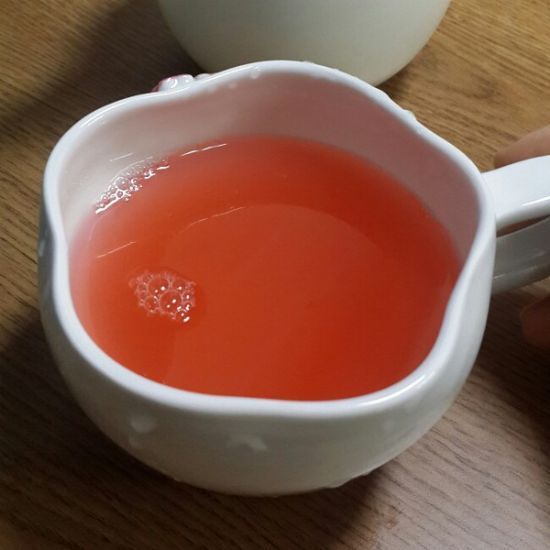                     宝宝咳嗽、流鼻涕、有黄痰，这三种食物一起煮汤，止咳润肺