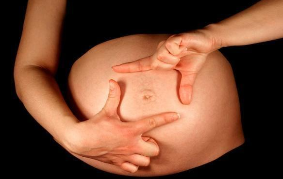 孕妇胎动是什么意思 8df2ffd104f04223a7a81d38007e0aba.png