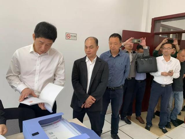 今日七都杨雷带队考察七都退役军人服务站建设