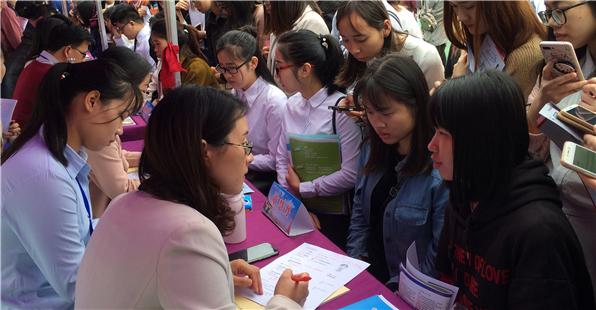 送给大学应届毕业生的几句话
送给大学应届毕业生的几句话
