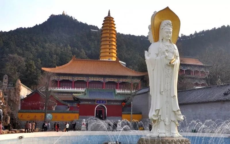 地址:洛阳市宜阳县锦屏镇灵山寺风景区 这么多优惠景区和精彩活动