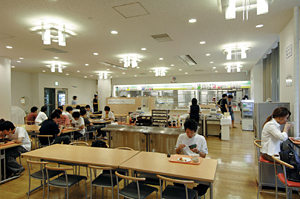 中央大学高等学校
中央大学高等学校